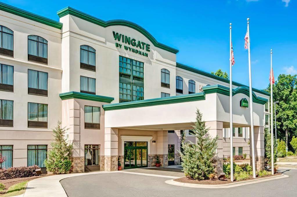 Wingate By Wyndham State Arena Raleigh/Cary Hotel Exterior photo